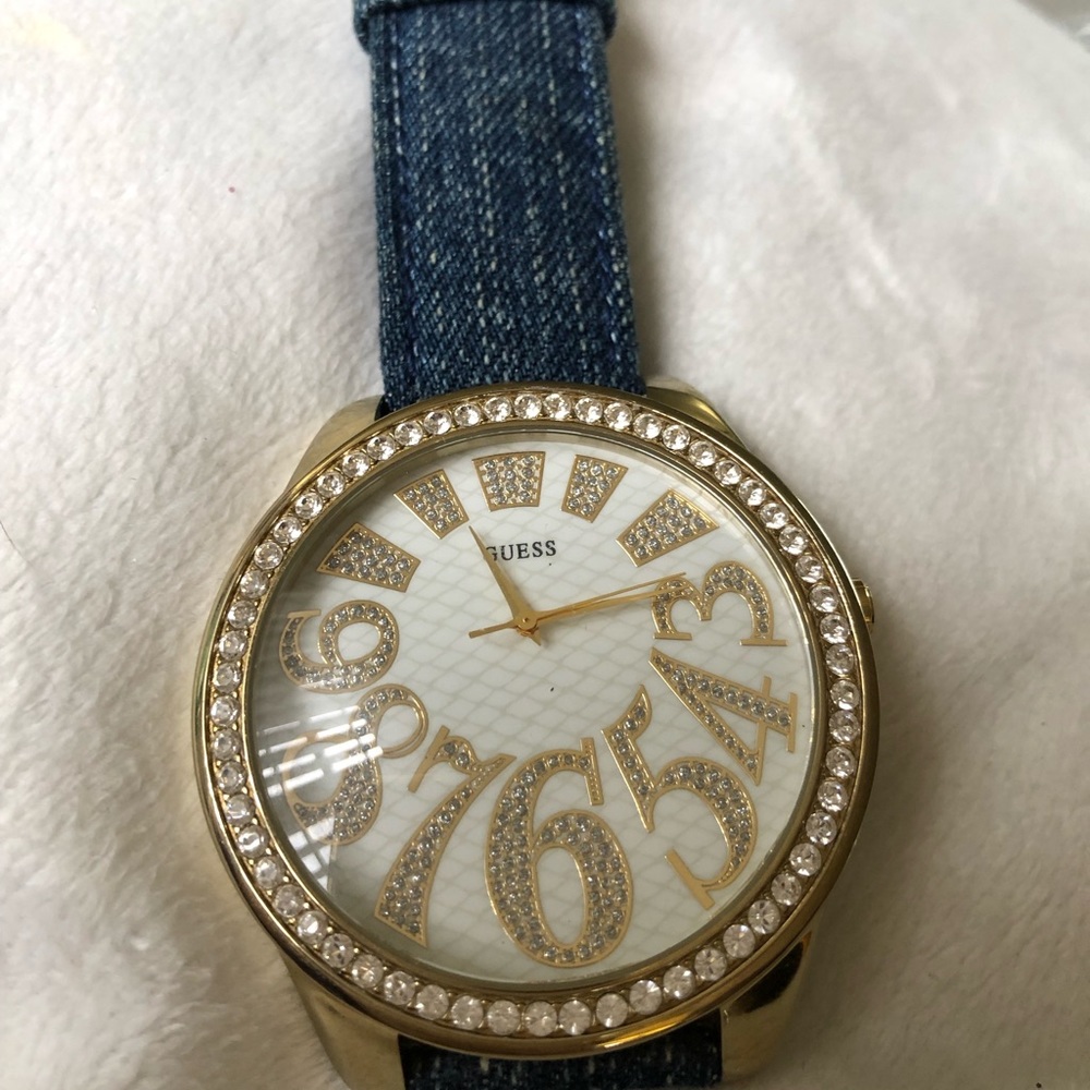Guess Jean Watch - Picture 3 of 8